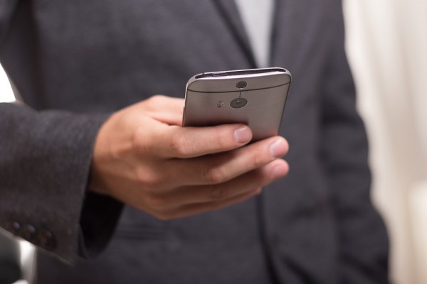 Infographie: Le mobile défend sa position dans le podium des appareils électroniques