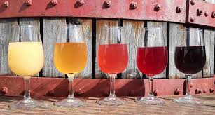 Le guide des couleurs du vin : Blanc, Rouge, Rosé et Orange !